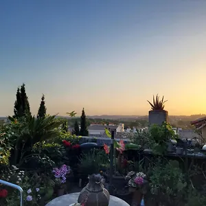 un-nid-sur-les-toits.fr-provencehotel.com/