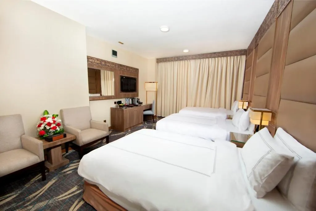 Dallah Taibah Hotel Medina 4*,