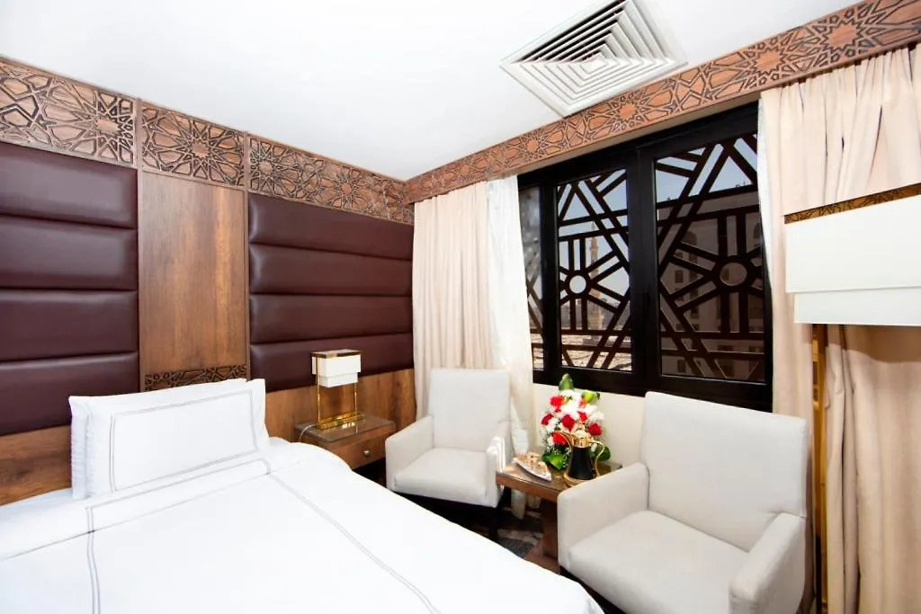 Dallah Taibah Hotel Medina 4*,